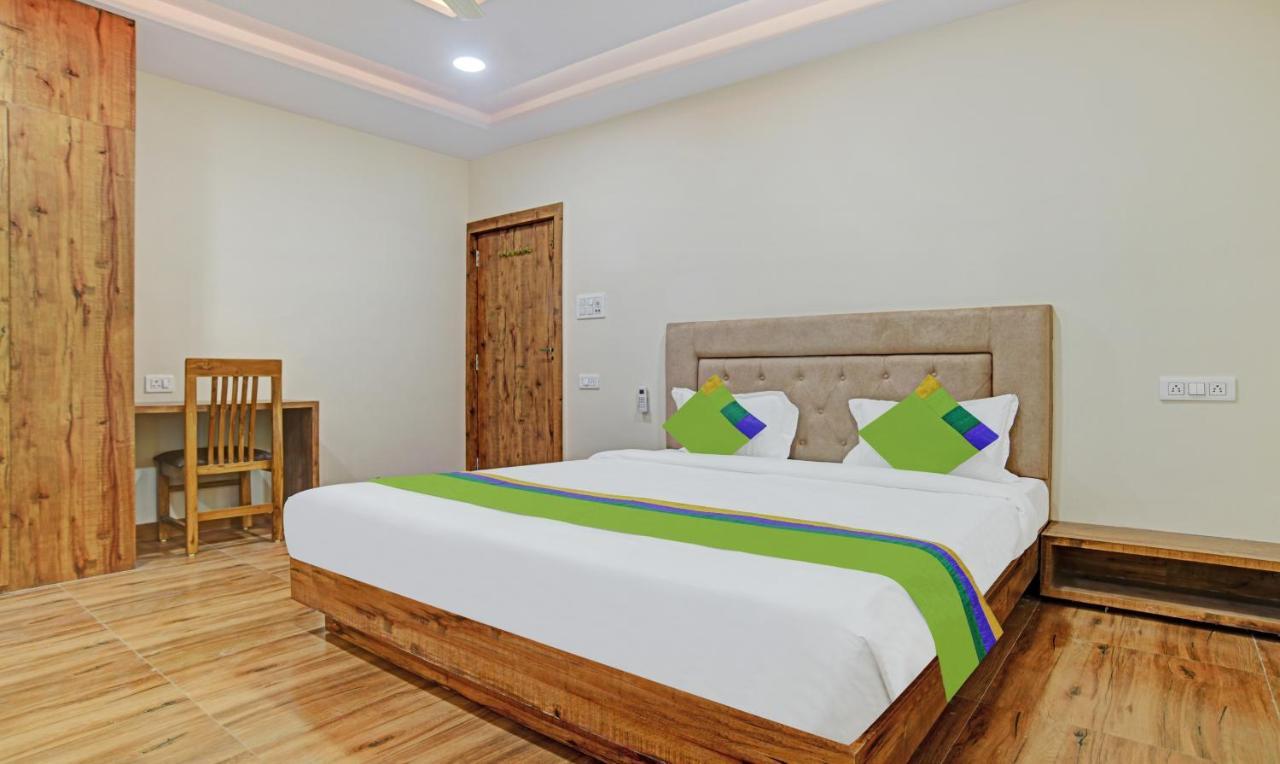 Treebo Nirvana Elite Indore Eksteriør bilde